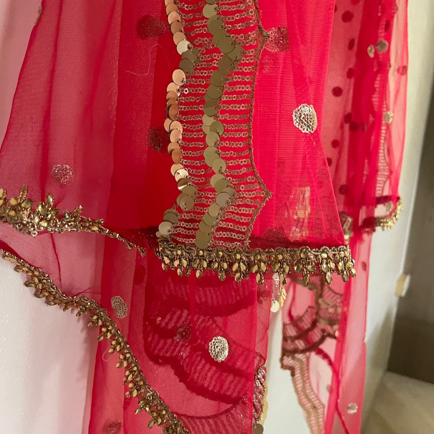 Red dupatta. Indian designer dupatta veil for wedding. Bridal red dupatta in net with sequin scallop border - Neel Creations By Saanvi