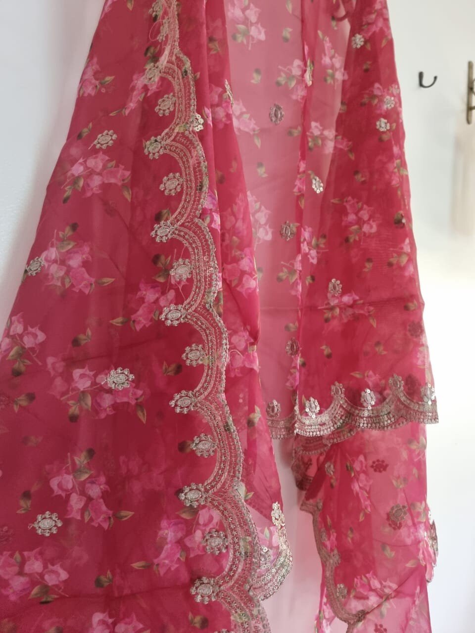 Scallop border floral printed Indian dupatta for women. - Neel Creations By Saanvi