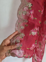Scallop border floral printed Indian dupatta for women. - Neel Creations By Saanvi