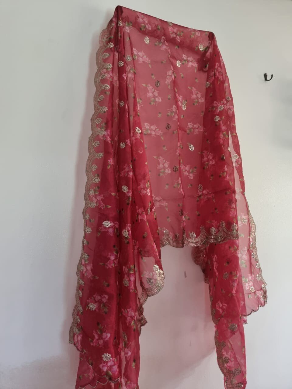 Scallop border floral printed Indian dupatta for women. - Neel Creations By Saanvi